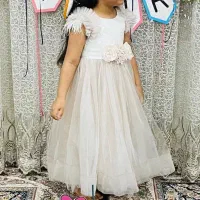 لباس بچگانه