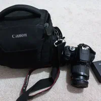 دوربین canon 2000D
