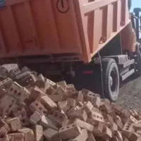 حمل وفروش آجر سوراخی