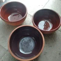 کاسه های سفالی لعابی