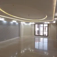 ۱۰۵ متر / نوساز / دوخواب