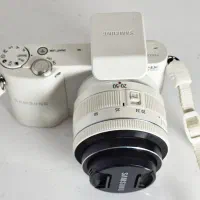 دوربین عکاسی سامسونگ NX1100