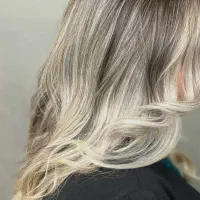 تخفیف باورنکردنی رنگ مو از ۱/۵۰۰ به بالا