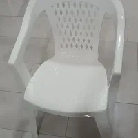 صندلی پلاستیکی