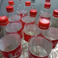 بطری|ظروف نگهدارنده، پلاستیکی، یک‌بارمصرف|رشت, رودباری|دیوار