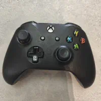 دسته ایکس باکس وان کاملا در حد نو نو