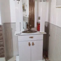 جاکفشی با رختکن