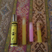 خالی بدون عطر