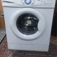ماشین لباسشوری  در حد نو