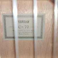 گیتار یاماها C70
