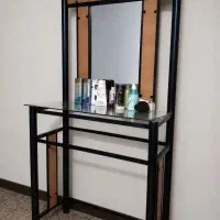 میز آرایشی و کمد قدیمی گوشی نوکیا دستگاه میکرودرم