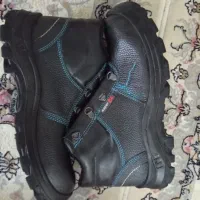کفش کار سایز 42