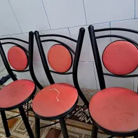 چهار عدد صندلی