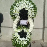 خدمات گل تاج و سبد دسته گل ترحیمی مسجد تالارو...