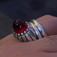 انگشتر نقره عقیق سرخ کهنه رکاب ممی