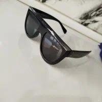 عینک آفتابی