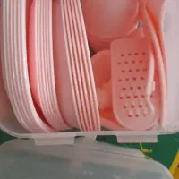 مقدار زیادی ظرف نو هستن