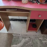 میز کامپیوتر و تحریر