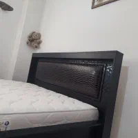 تخت دو نفره ۱۶۰