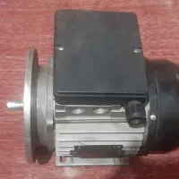 موتور ایتالیای و گیربکس کتابی