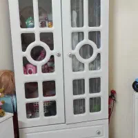 تخت و کمد کودک
