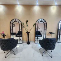 فروش یکجا و کلی لوازم سالن زیبایی و کانتر