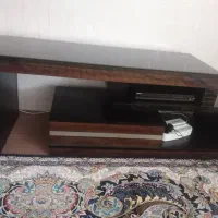 میز تلویزیون در حد نو