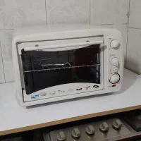 توستر سایا