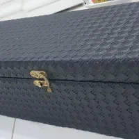 باکس چوبی هدیه،جلدچرمی مشکی،دوتاخرس قرمز