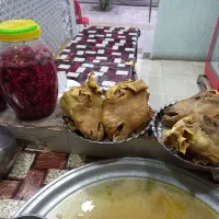 نیروی کار در کله پزی اقا/خانم