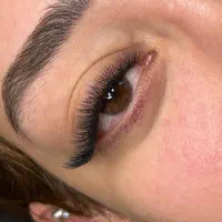 جشنواره کاشت و اکستنشن مژه و کاشت ناخن