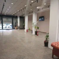 ۳۰۰ متر مغازه/ دور میدان بریانک