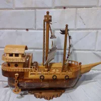 ماکت کشتی بادبانی چوبی(ساخت دست)