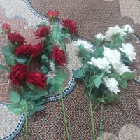 گل مصنوعی سالمه بدون هیچ ایرادی