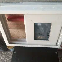 پنجره کو چک حمام و دستشو یی