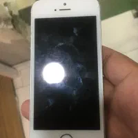 ایفون اس ای ۲۰۱۶سفید