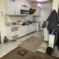 اپارتمان-طبقه-همکف-تمیز