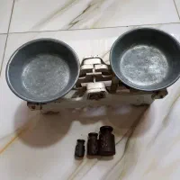 ترازو قدیمی