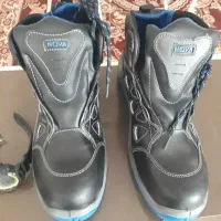 کفش کار ایمنی مهندسی