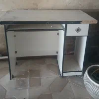 در حد نو|میز تحریر و کامپیوتر|صدرا-فارس, فاز ۲|دیوار