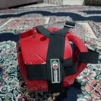 کلاه تکواندو همراه نقاب در حد نو