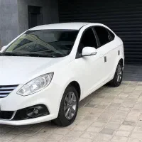 جکj4  مدل ۱۴۰۲ در حد خشک صفر.