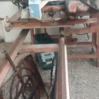 یک دستگاه سنگ و سرامیک بر بزرگ