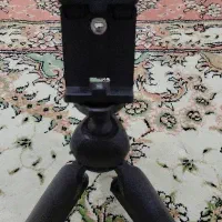 سه پایه نگهدارنده ی موبایل