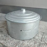 دیگ بزرگ