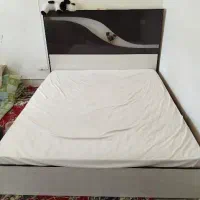 تخت و تشک و محافظ تشک