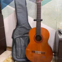 گیتار یاماها c40 اصلی