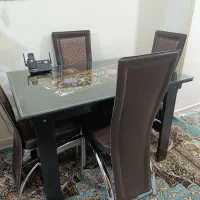 میز ناهار خوری ۴ نفره