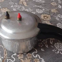 زود پز|ظروف پخت‌وپز|مشهد, دریادل|دیوار