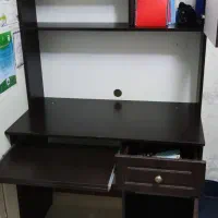 میز کامپیوتر و تحریر